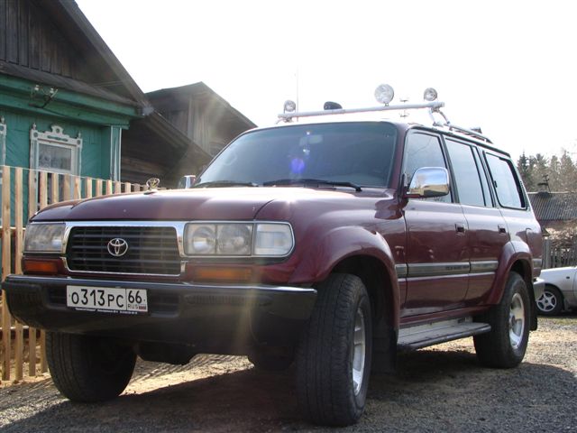  Toyota Land Cruiser